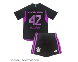 Bayern Munich Jamal Musiala #42 Replik Auswärtstrikot Kinder 2023-24 Kurzarm (+ Kurze Hosen)